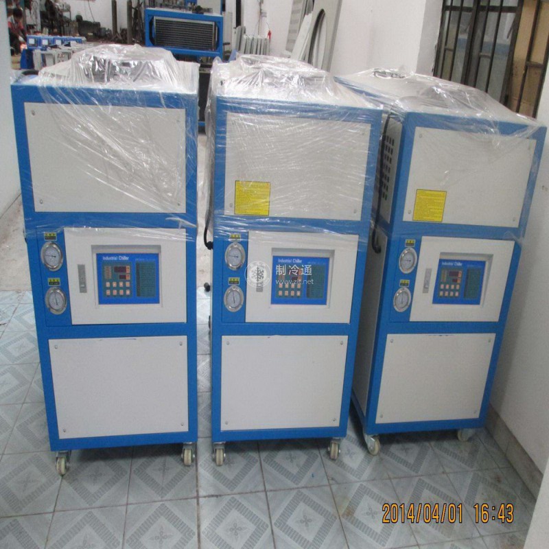 工業冷水機 工業冷水機